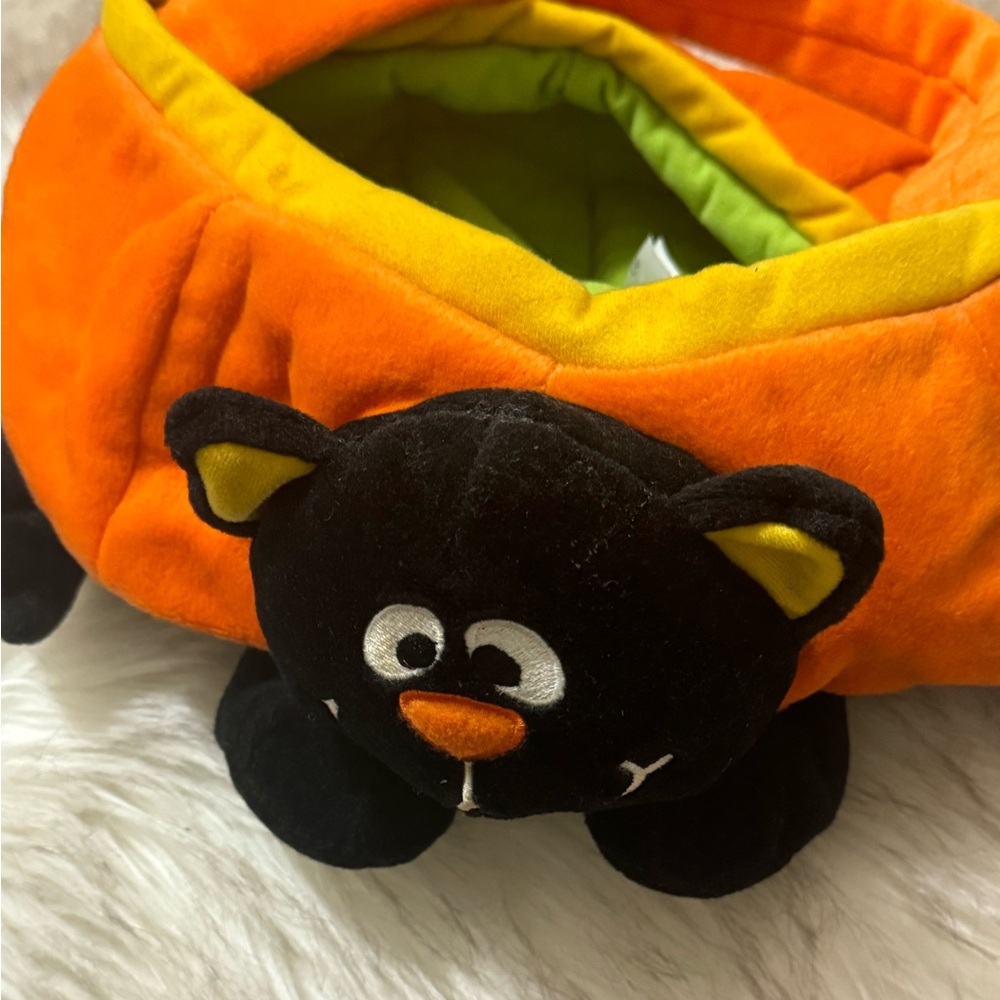 Halloween, Vintage Cat / Pumpkin Plush Basket